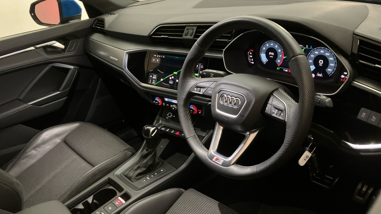 Audi Q3 40 TFSI Quattro S Line 5dr S Tronic Petrol Estate